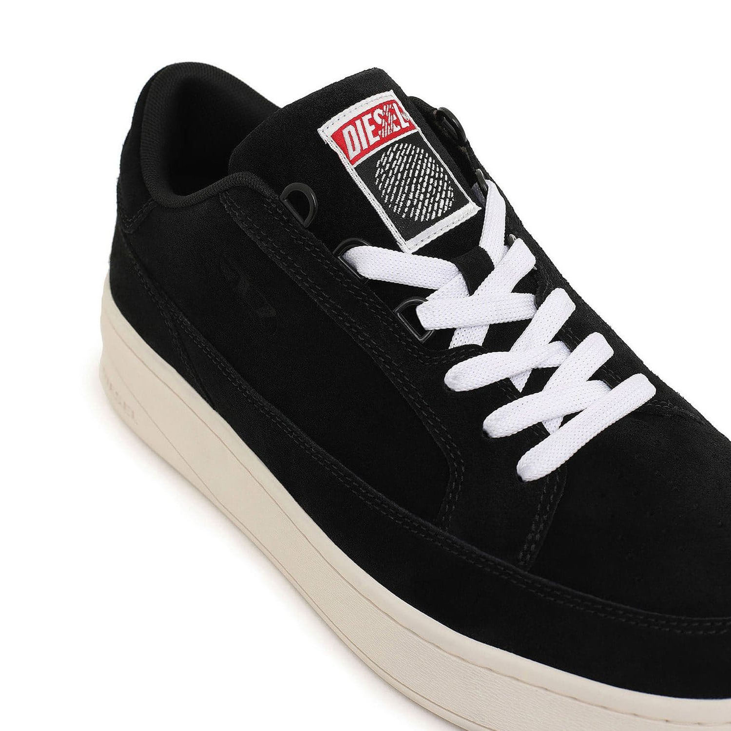 denden☆ Кеды Diesel S-Sinna Low Black по акционной цене в аутлет